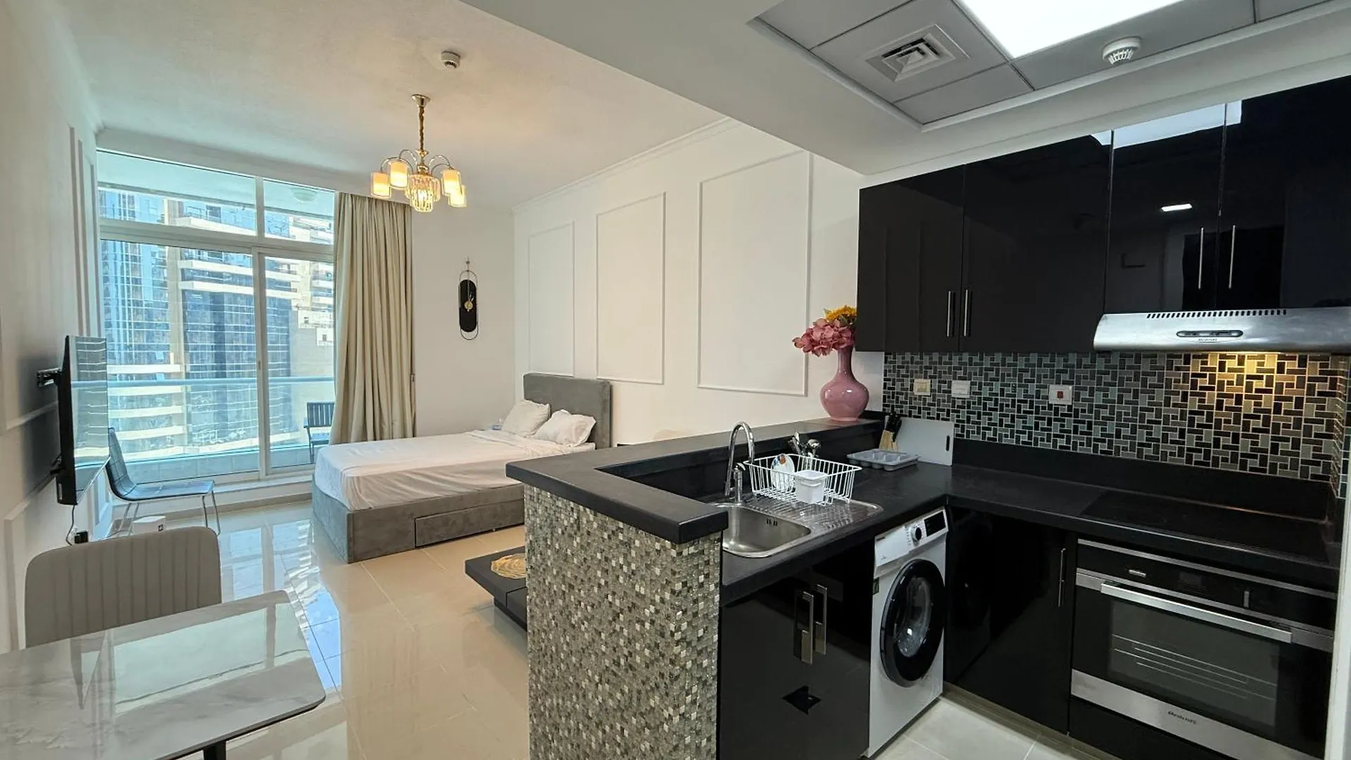 Apartment Cozy Studio At Botanica Tower Dubai Marina By Gardenia Suites